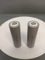 Pack 2 Pilas 21700 3.6-4.2v 5000mah Reales 69gr C/u - Imagen 2